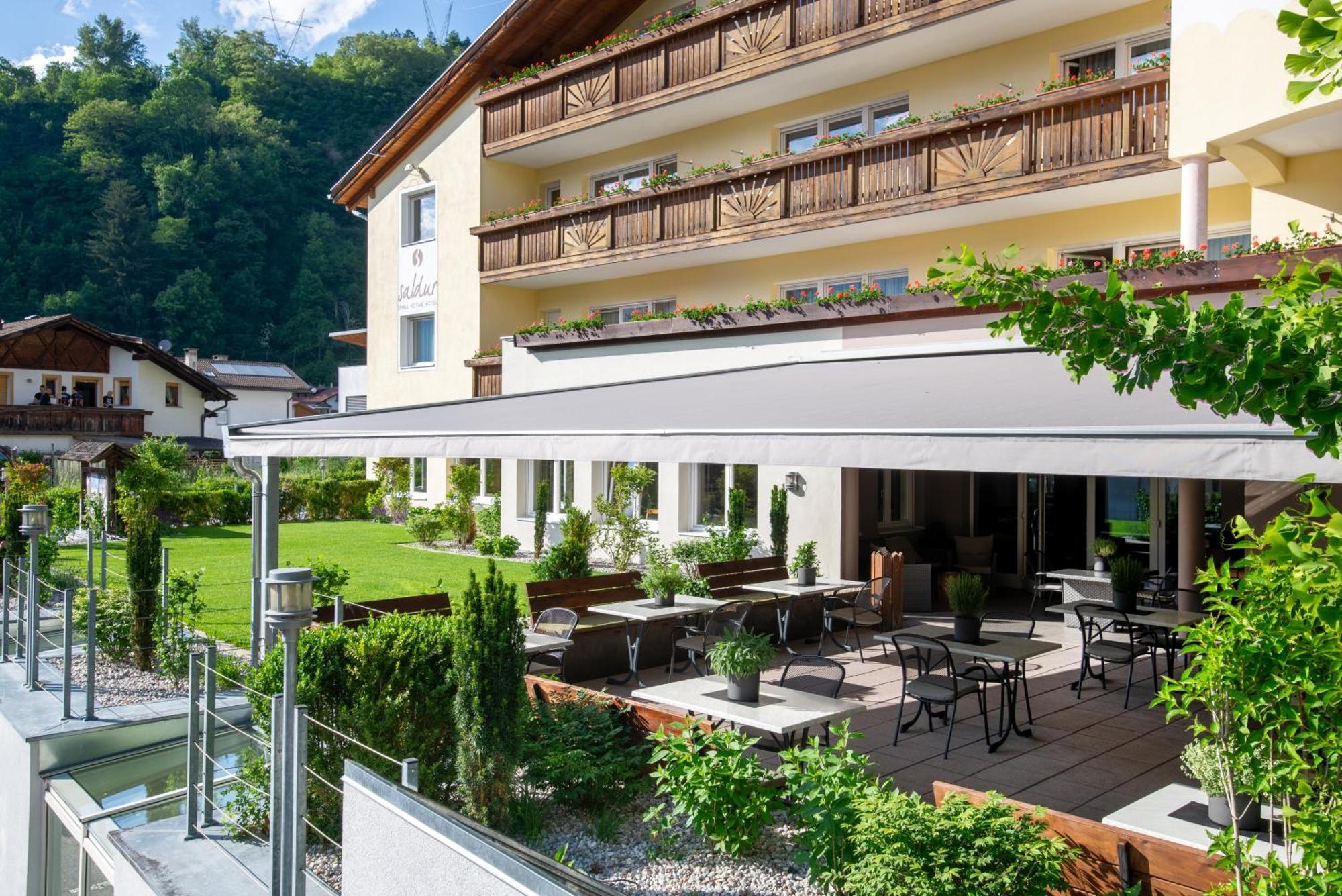 Saldur Small Active Hotel 斯卢德尔诺 外观 照片