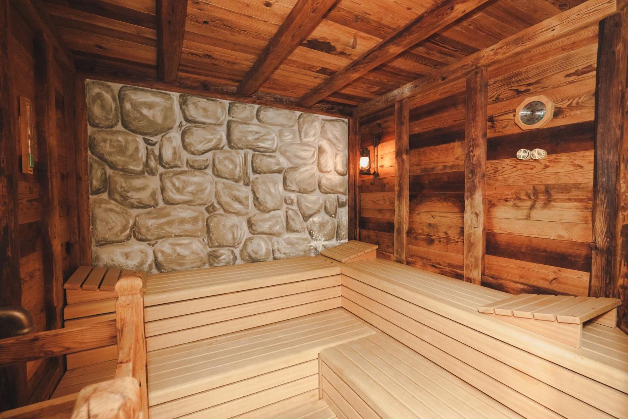 Saldur Small Active Hotel 斯卢德尔诺 外观 照片